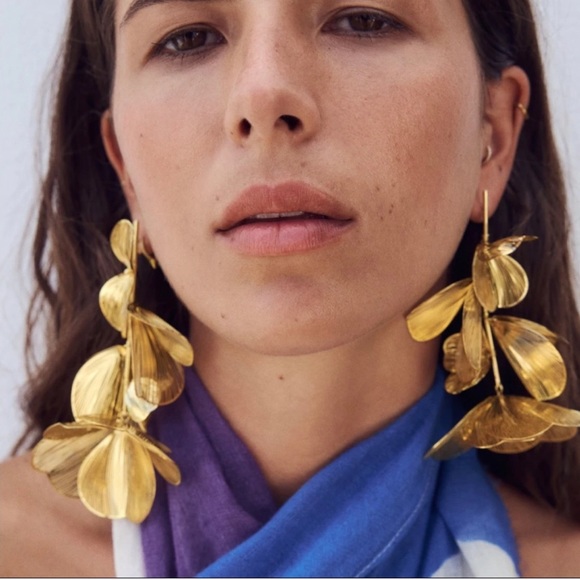 Gold Flower Drop Earrings - Picture 1 of 13